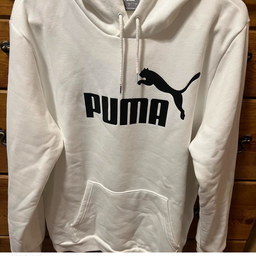 PUMA Men’s White Hoodie